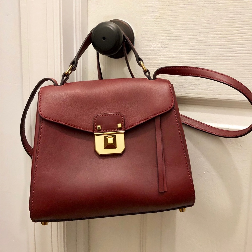 MCM crossbody - burgundy leather